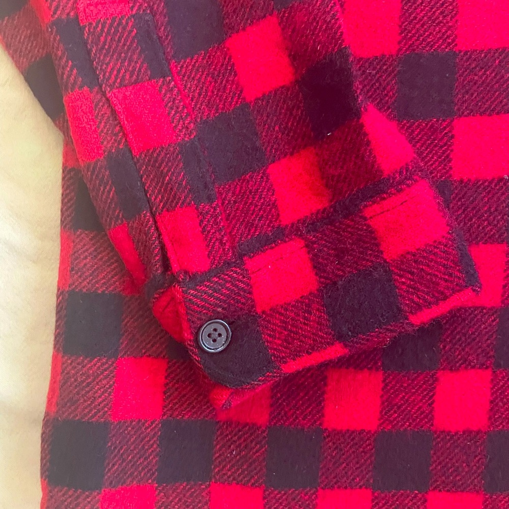 WoolRich Wool - Picture 7 of 7